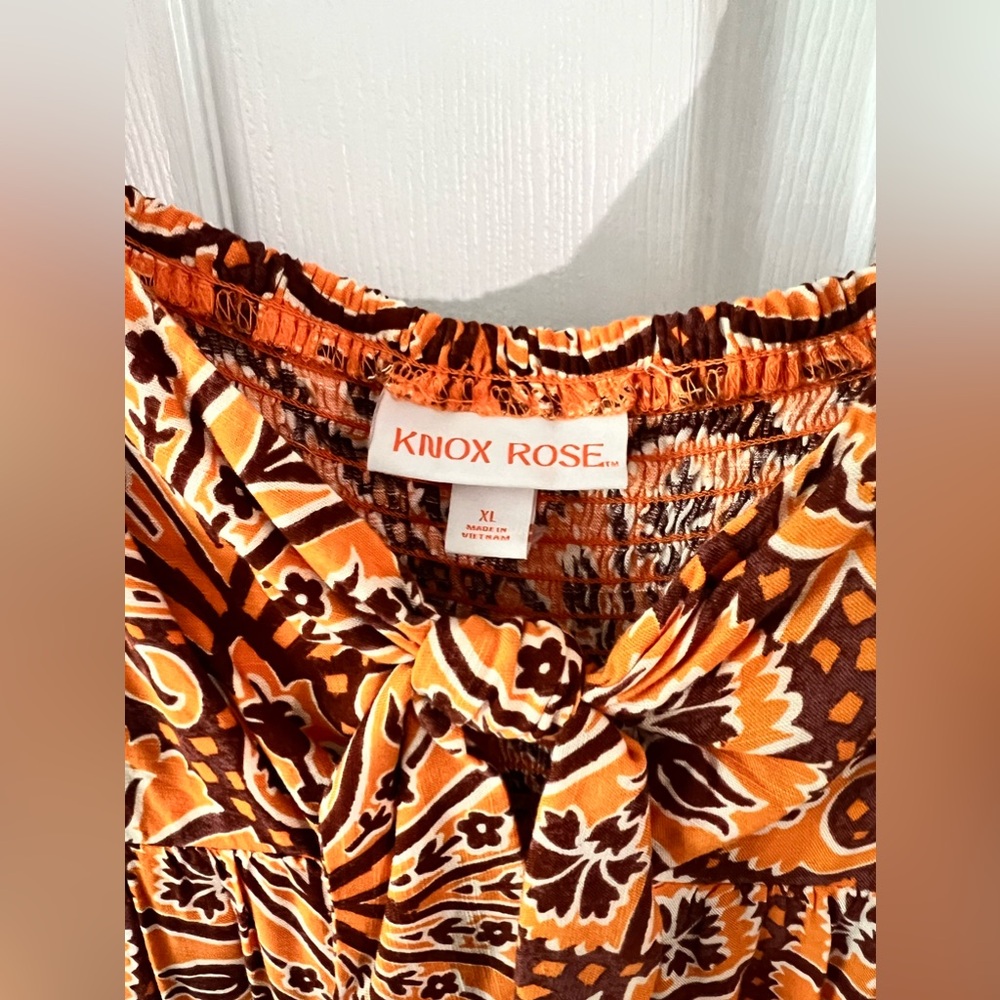 Knox Rose Keyhole Dress